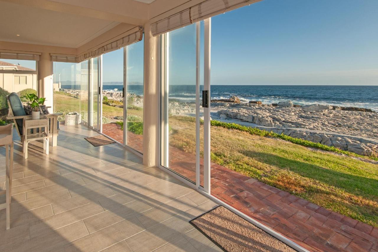 Hermanus Haven, Entire Home, On The Sea, Private Pool, Secure Екстер'єр фото