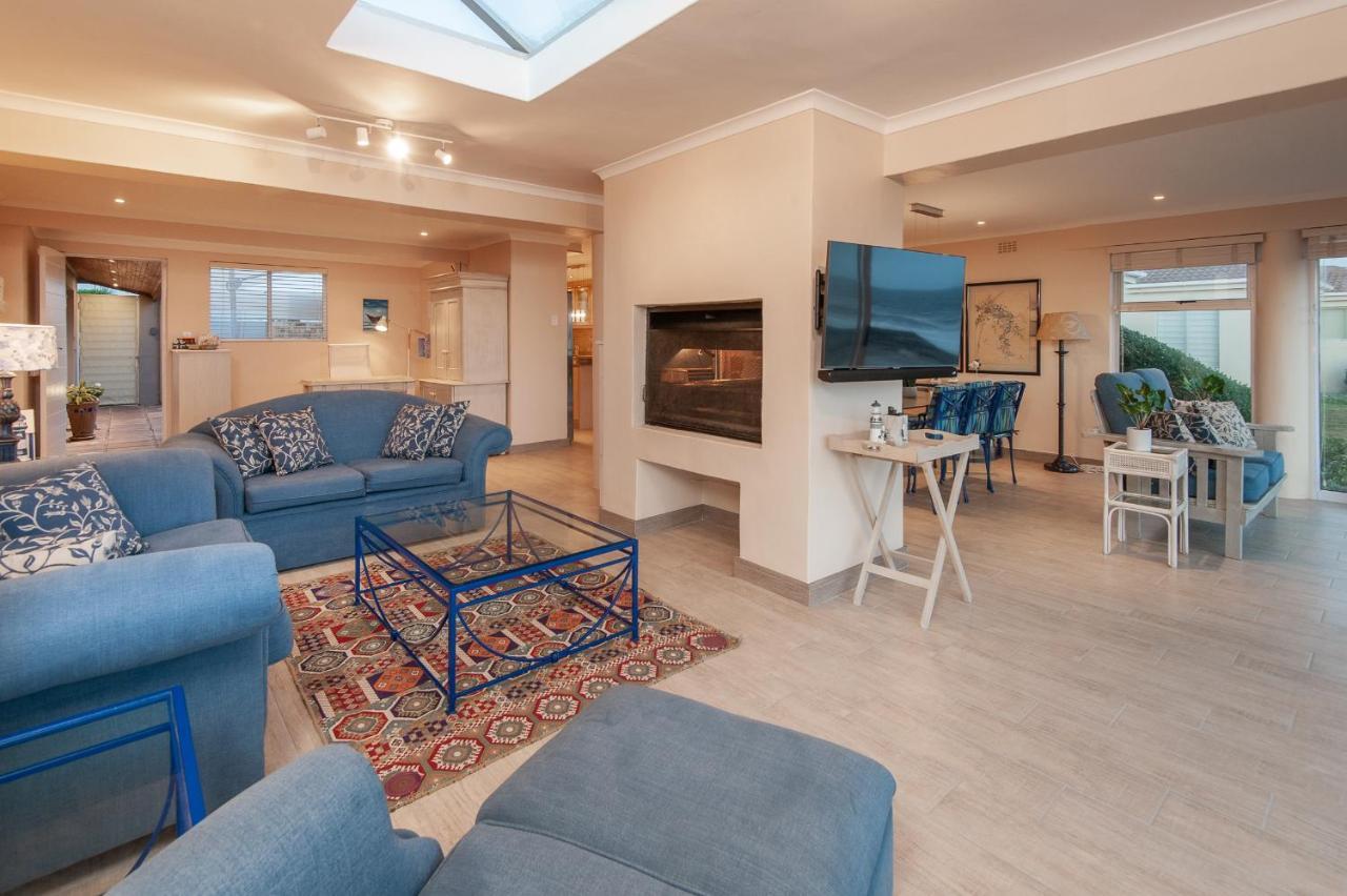 Hermanus Haven, Entire Home, On The Sea, Private Pool, Secure Екстер'єр фото